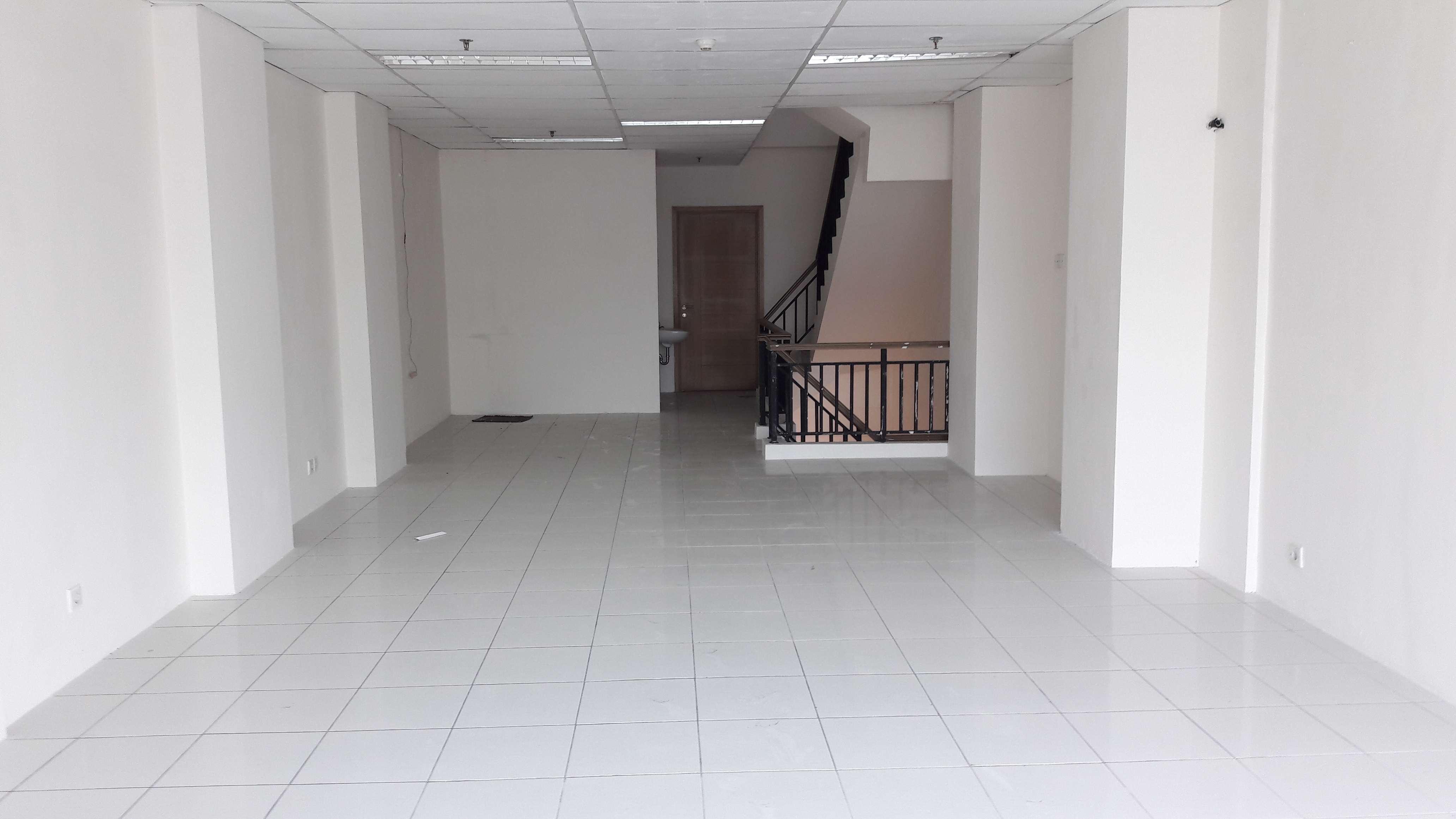 Disewakan Kanto 3 Lantai Signature Park Tebet