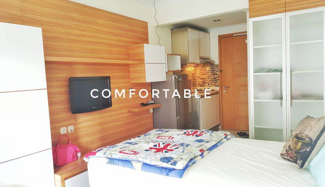 Jual Poolview Low Floor Full Furnished Signature Park